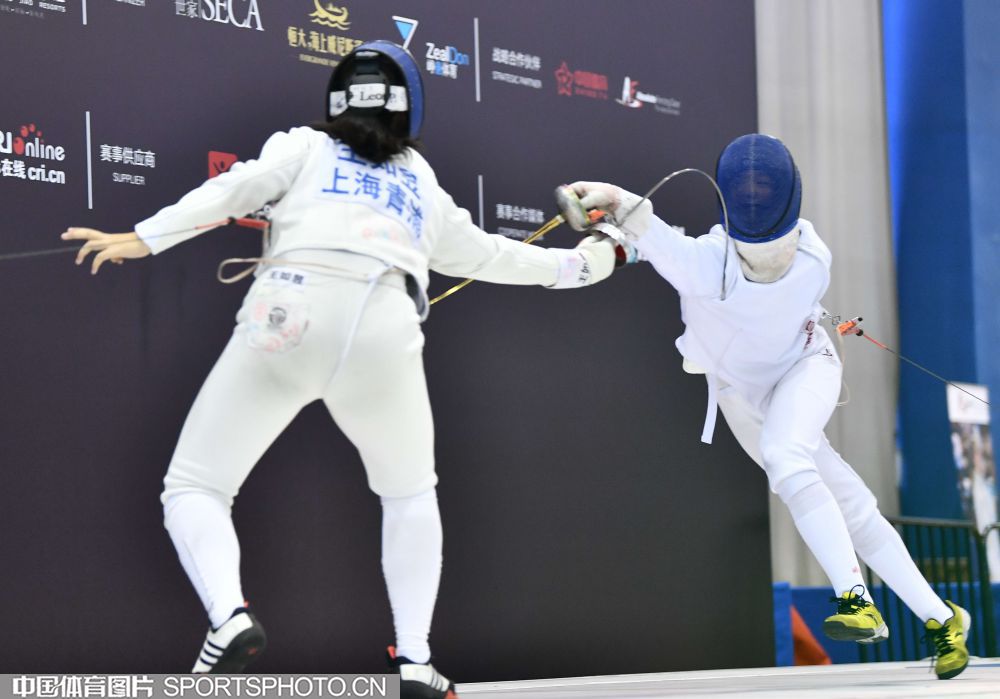 W_165189_18120215_by.jpg W_165189_18120215_by.jpg