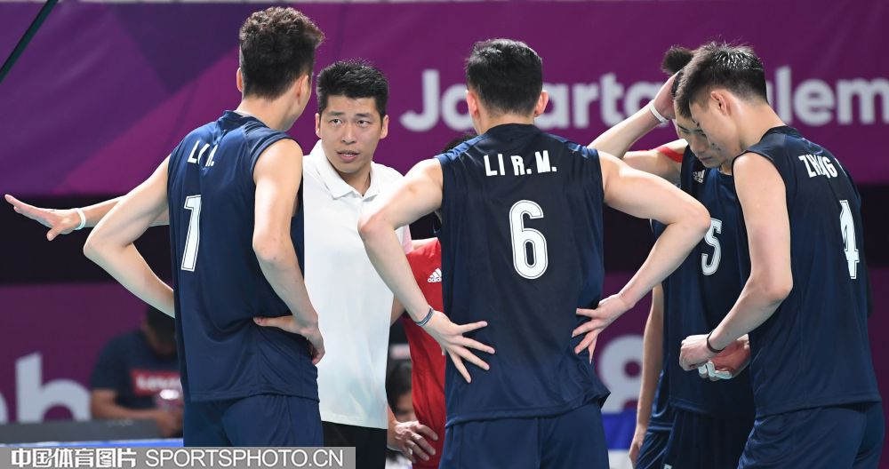 0111-排球2.jpg 0111-排球2.jpg