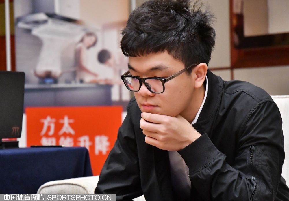 W_44155915_17110220_by.jpg W_44155915_17110220_by.jpg