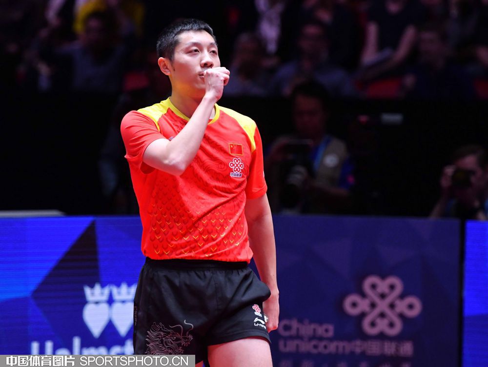 W_33264602_18050622_by.jpg W_33264602_18050622_by.jpg