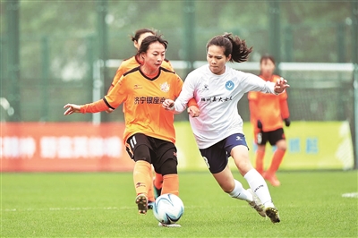 zgtyb0524004_005_01_b.jpg zgtyb0524004_005_01_b.jpg