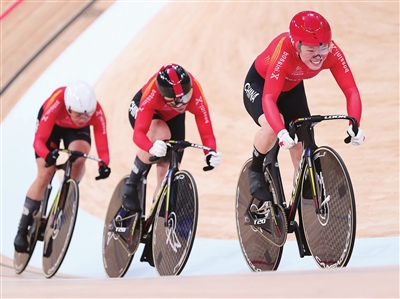 zgtyb0602001_005_01_b.jpg zgtyb0602001_005_01_b.jpg