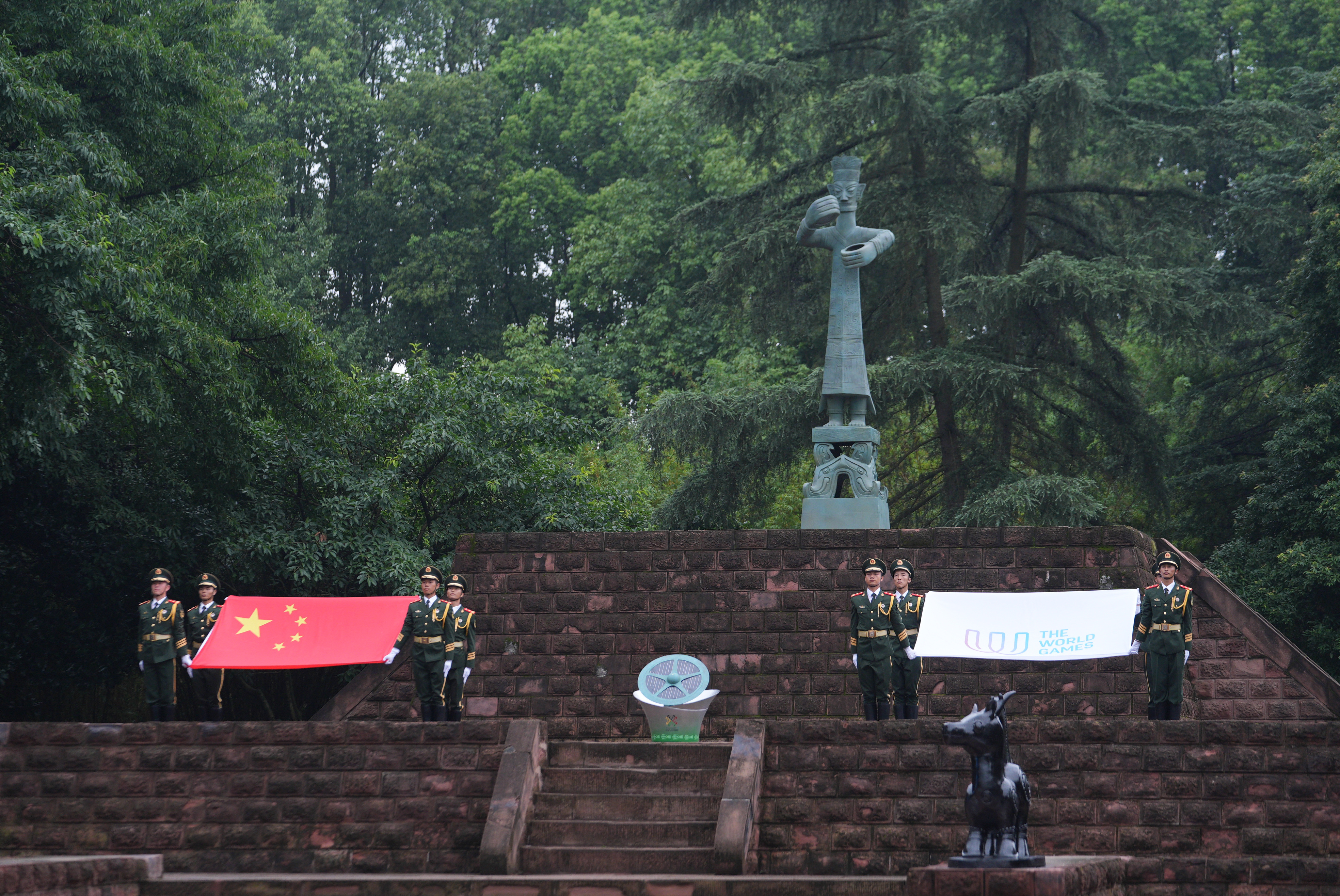 Co0VvGiELTaABvoRAEVBSaRiZKo790.jpg Co0VvGiELTaABvoRAEVBSaRiZKo790.jpg