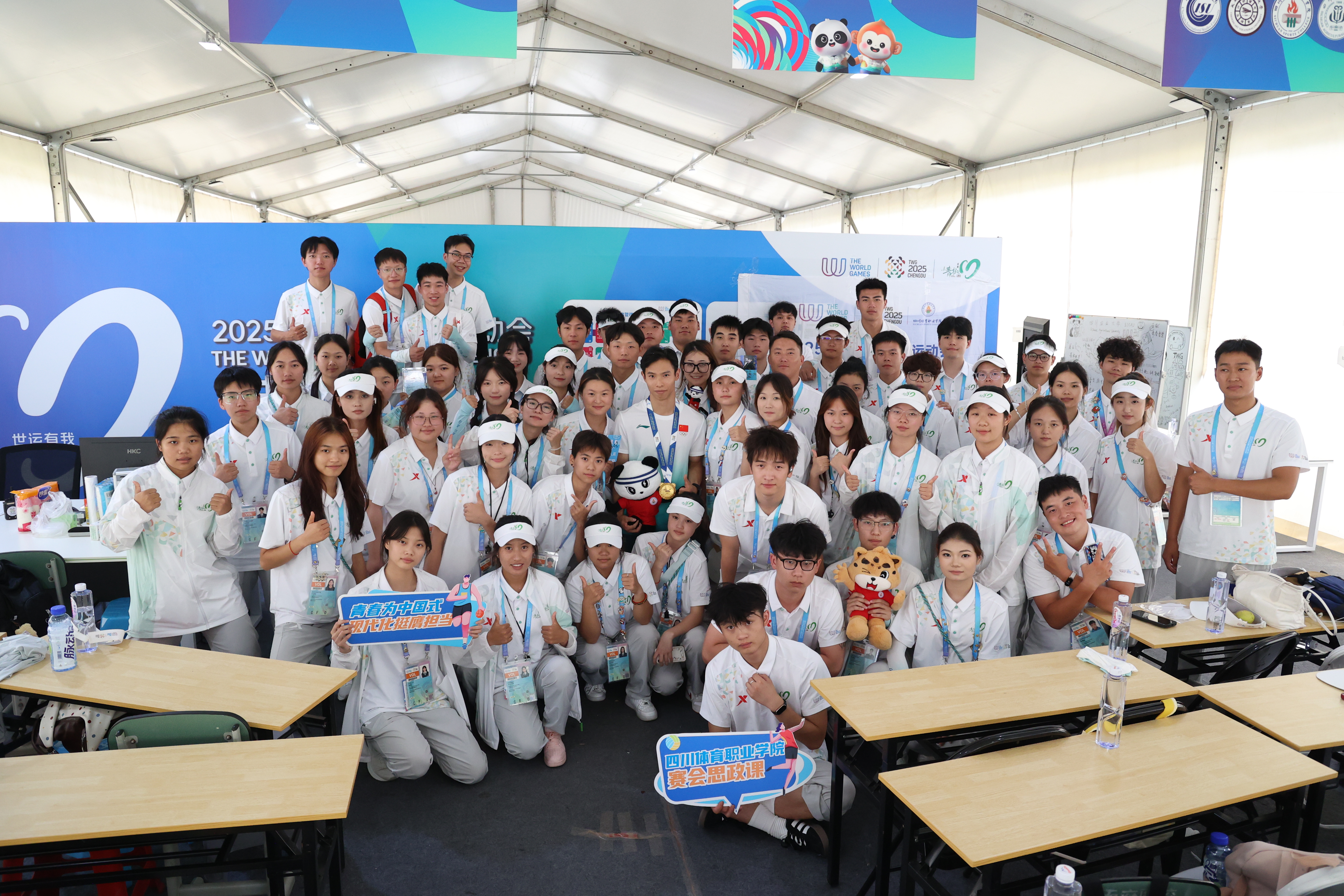 6e4dbb9d087eed6da26f847246f4ae1.jpg 6e4dbb9d087eed6da26f847246f4ae1.jpg