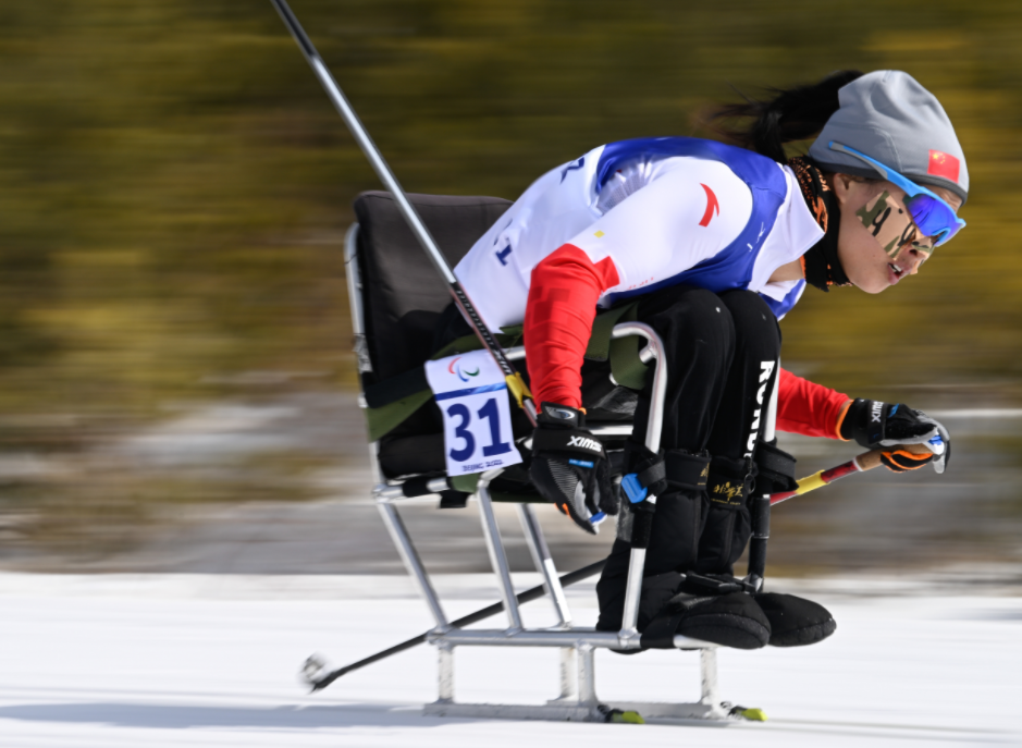 0307-杨洪琼.png 0307-杨洪琼.png