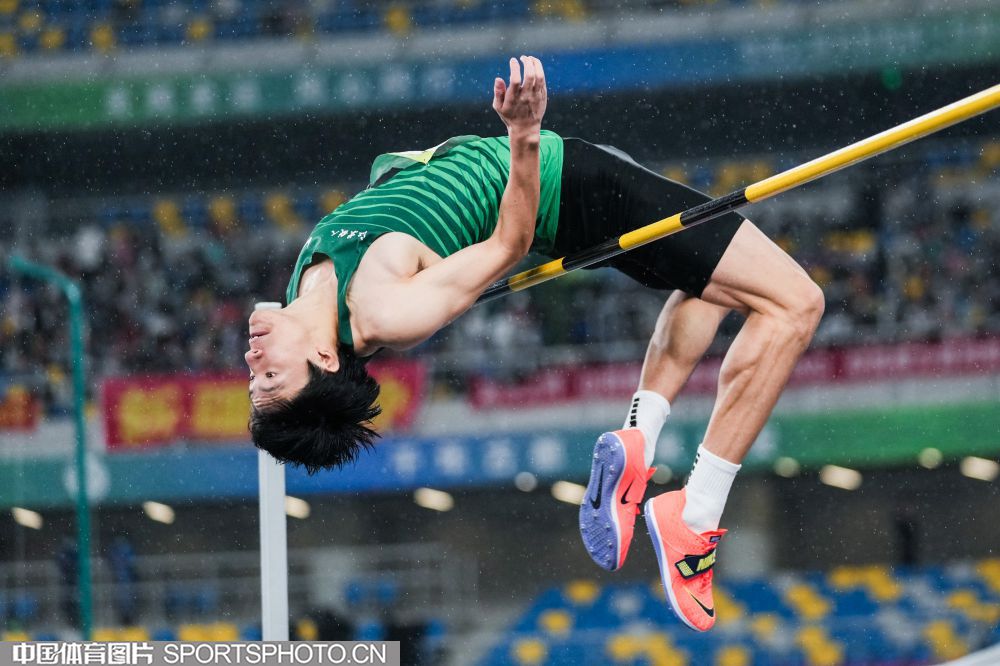 W_26073115_21092500_nmz.jpg W_26073115_21092500_nmz.jpg