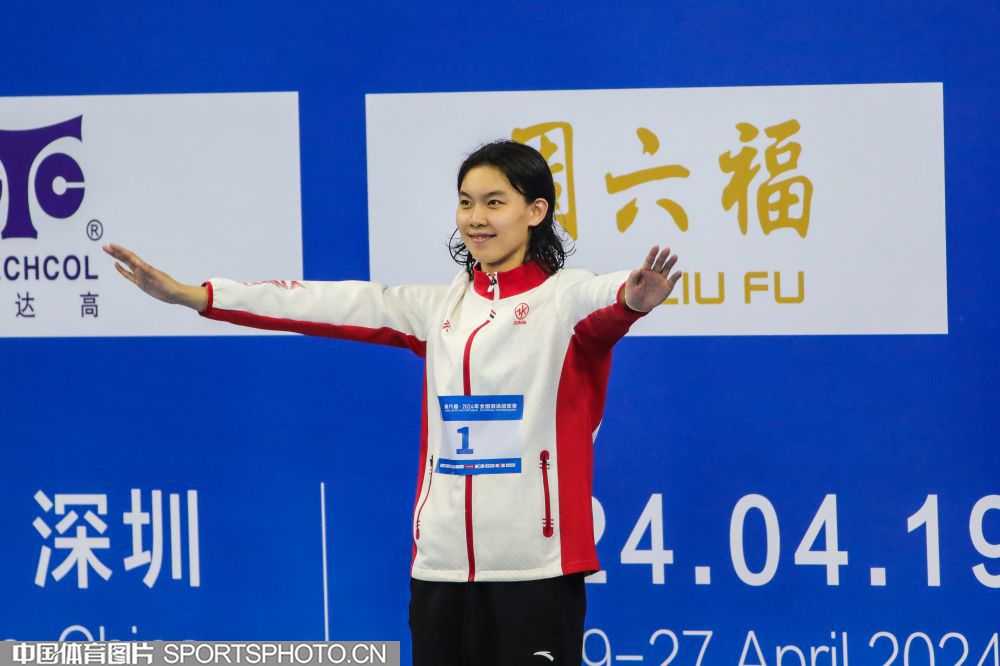 W_36069176_24042200_hz.jpg W_36069176_24042200_hz.jpg