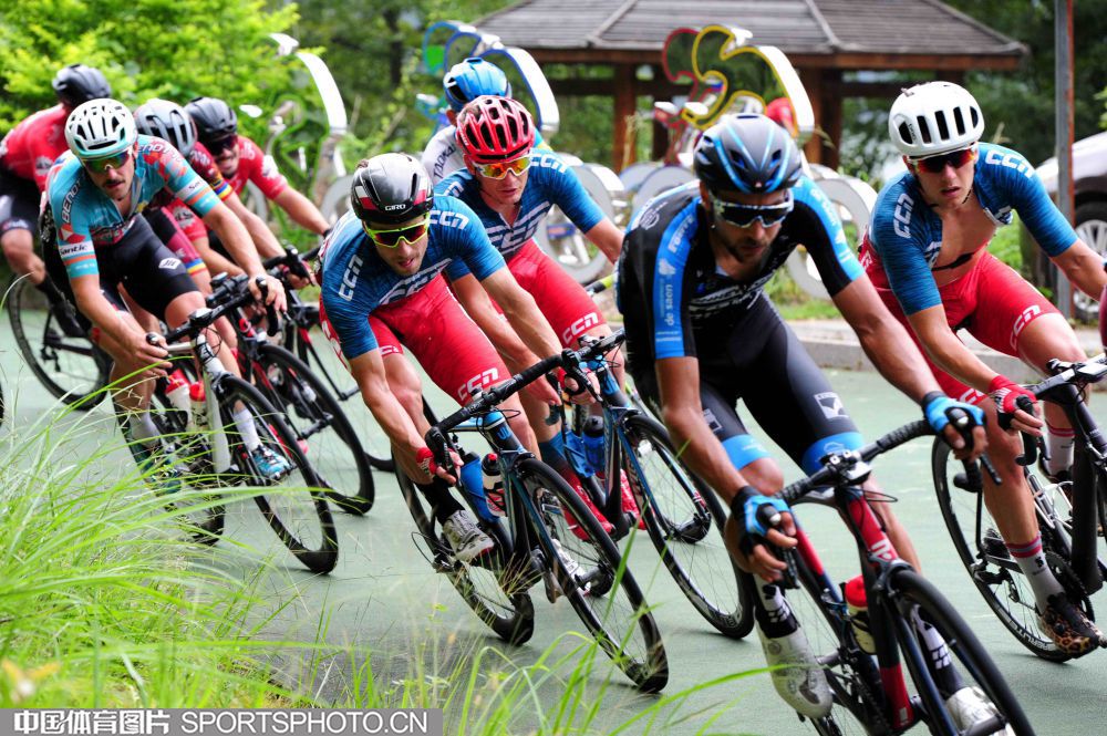 1101-自行车2.jpg 1101-自行车2.jpg