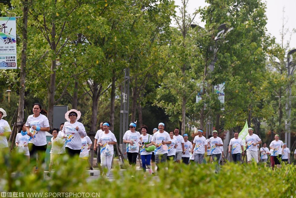 W_99347902_15072514_nmz.jpg W_99347902_15072514_nmz.jpg