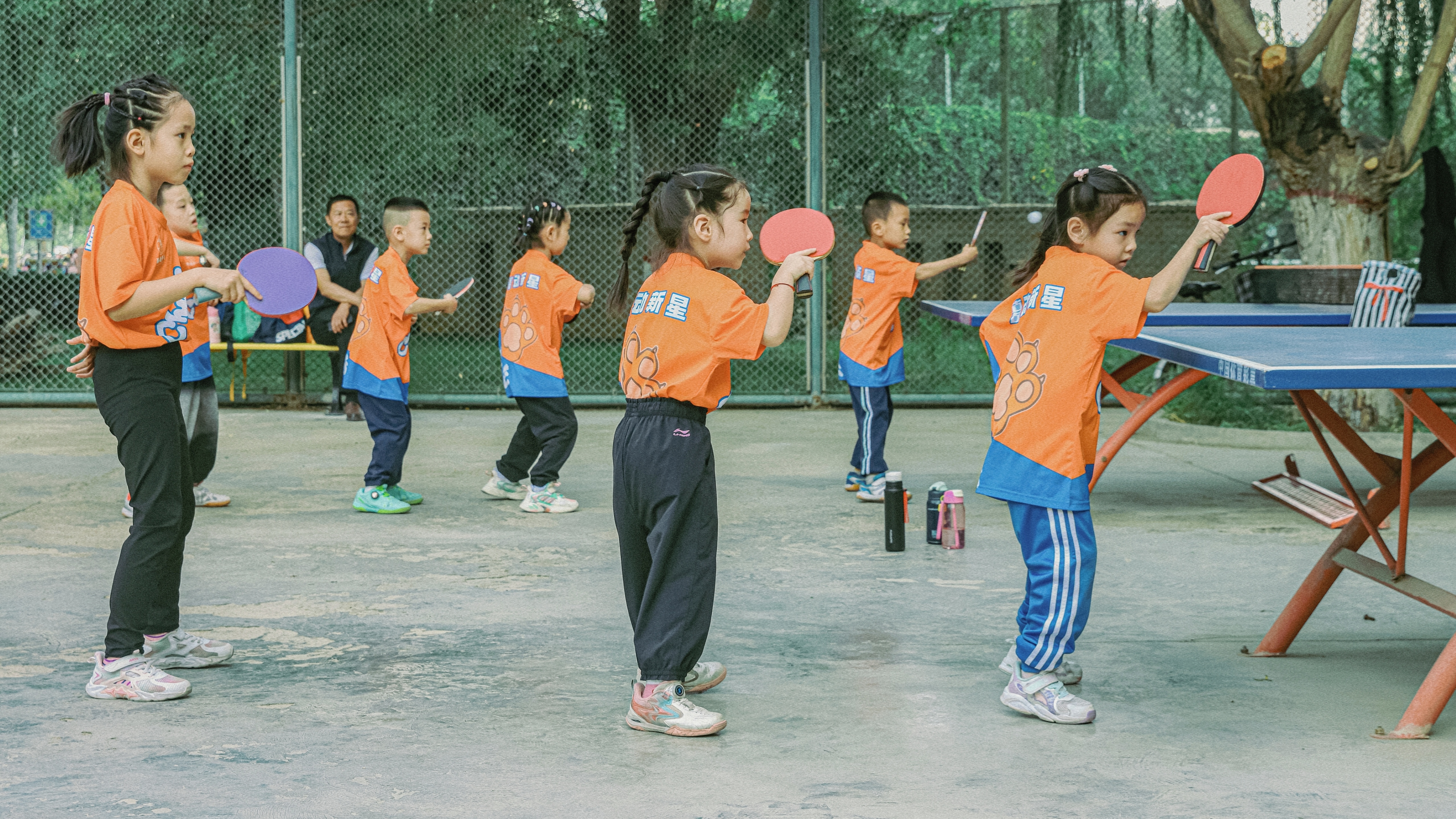 全民健身1.jpg 全民健身1.jpg