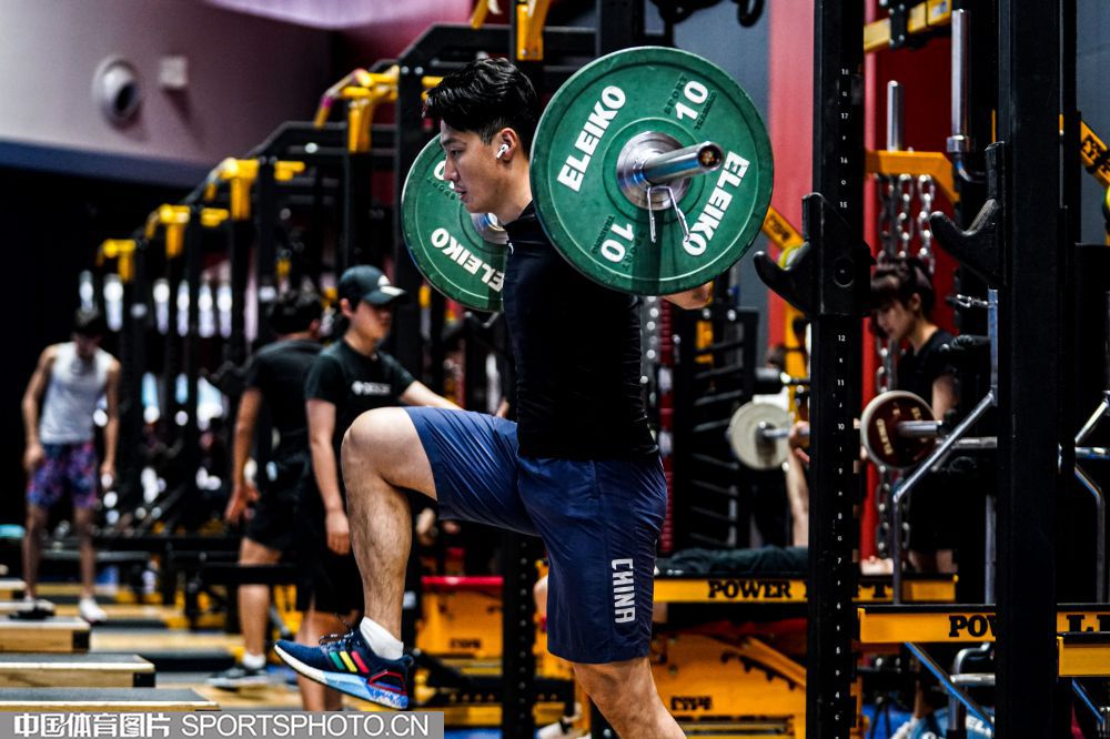 W_48146836_22071119_alj.jpg W_48146836_22071119_alj.jpg