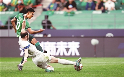 zgtyb0524004_003_01_b.jpg zgtyb0524004_003_01_b.jpg